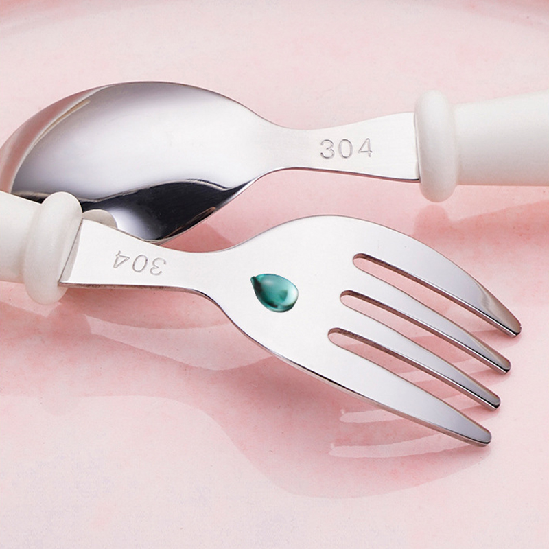 طقم ملعقة وشوكة للأطفال من الف - مراجعة Baby Food Knife Set وسعره
